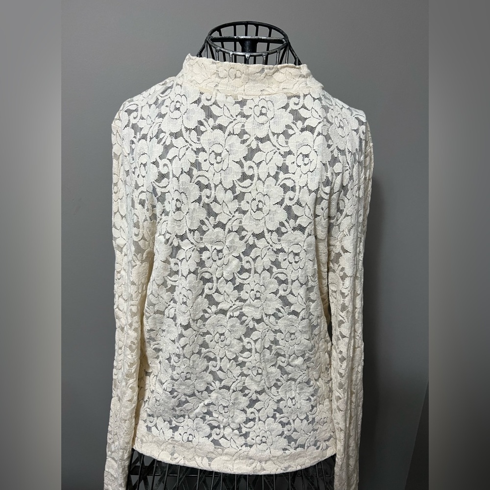 Red by BKE Lace Mock Neck